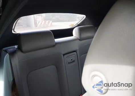 2005 Volkswagen New Beetle Gls z USA, uszkodzony, nr VIN 3VWCM31Y05M361835